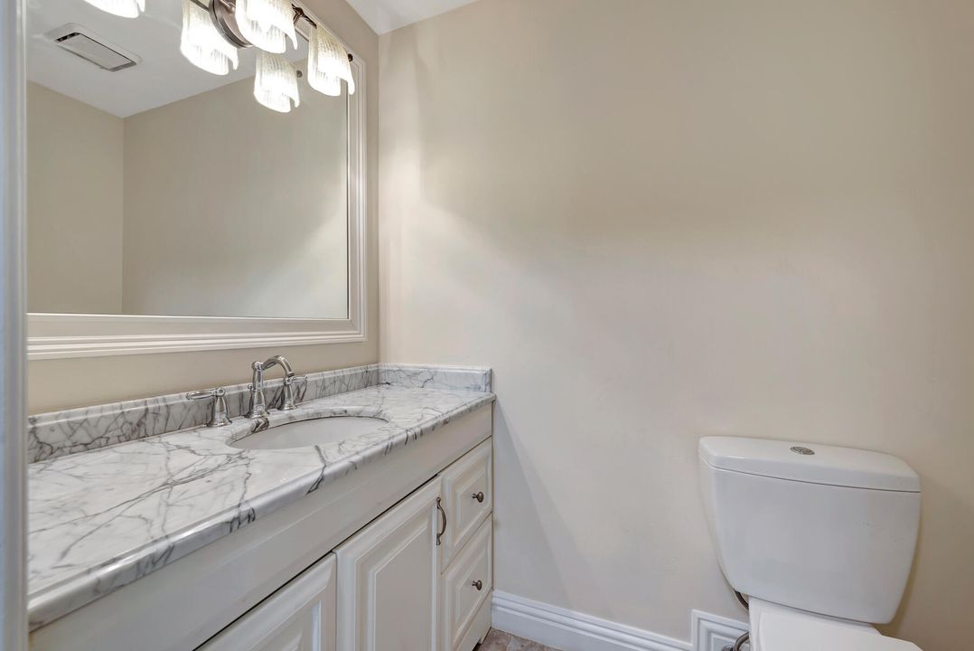 Active With Contract: $1,100,000 (3 beds, 2 baths, 2578 Square Feet)
