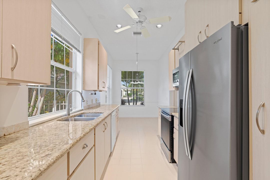 Active With Contract: $3,650 (3 beds, 2 baths, 2017 Square Feet)