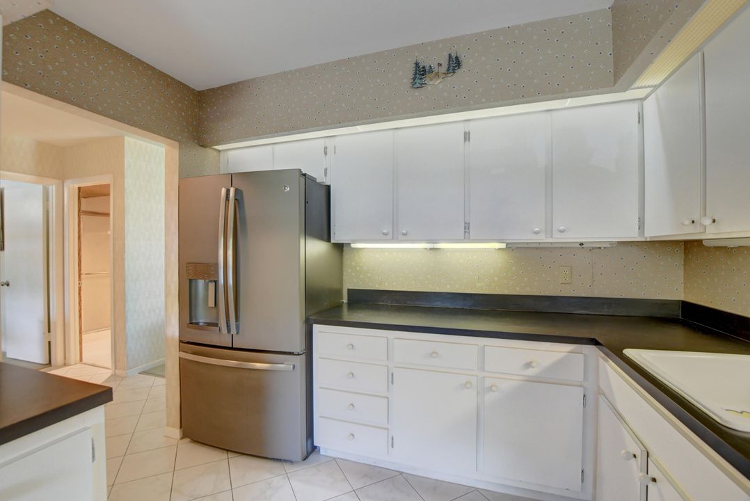 For Sale: $99,999 (3 beds, 2 baths, 1778 Square Feet)