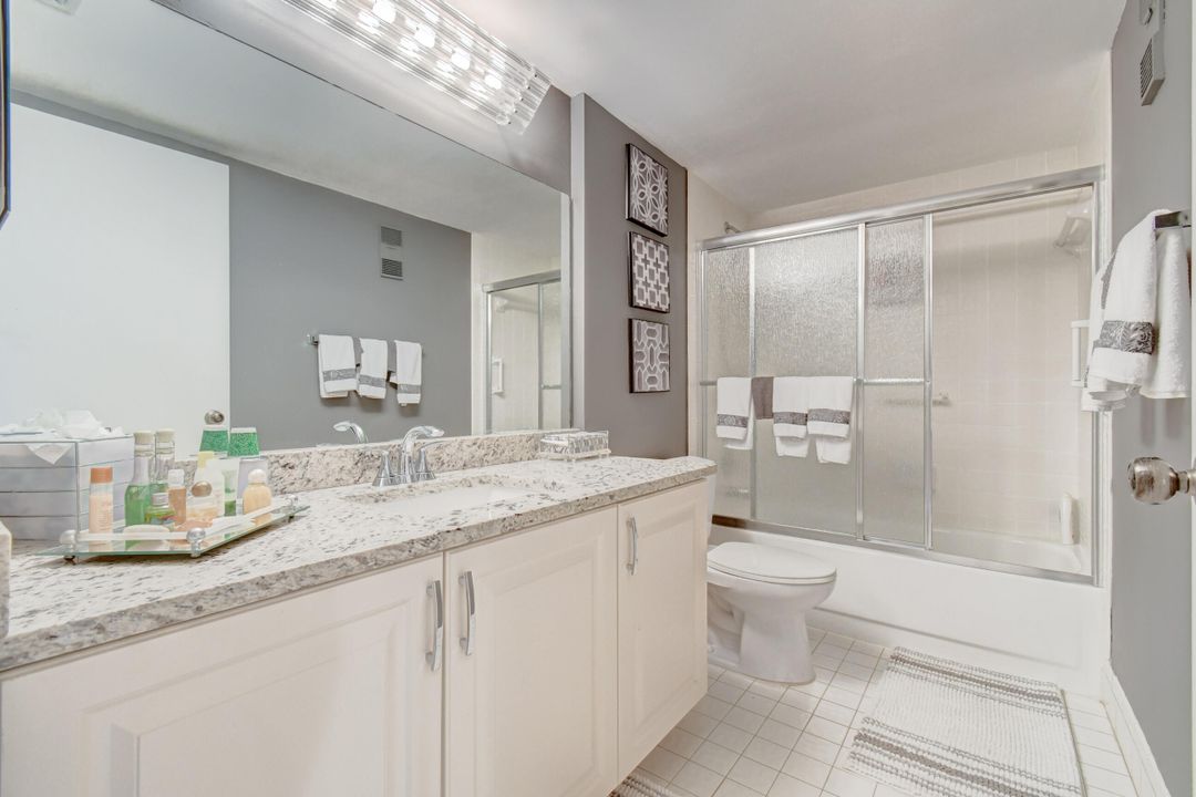 Active With Contract: $5,000 (2 beds, 2 baths, 1392 Square Feet)