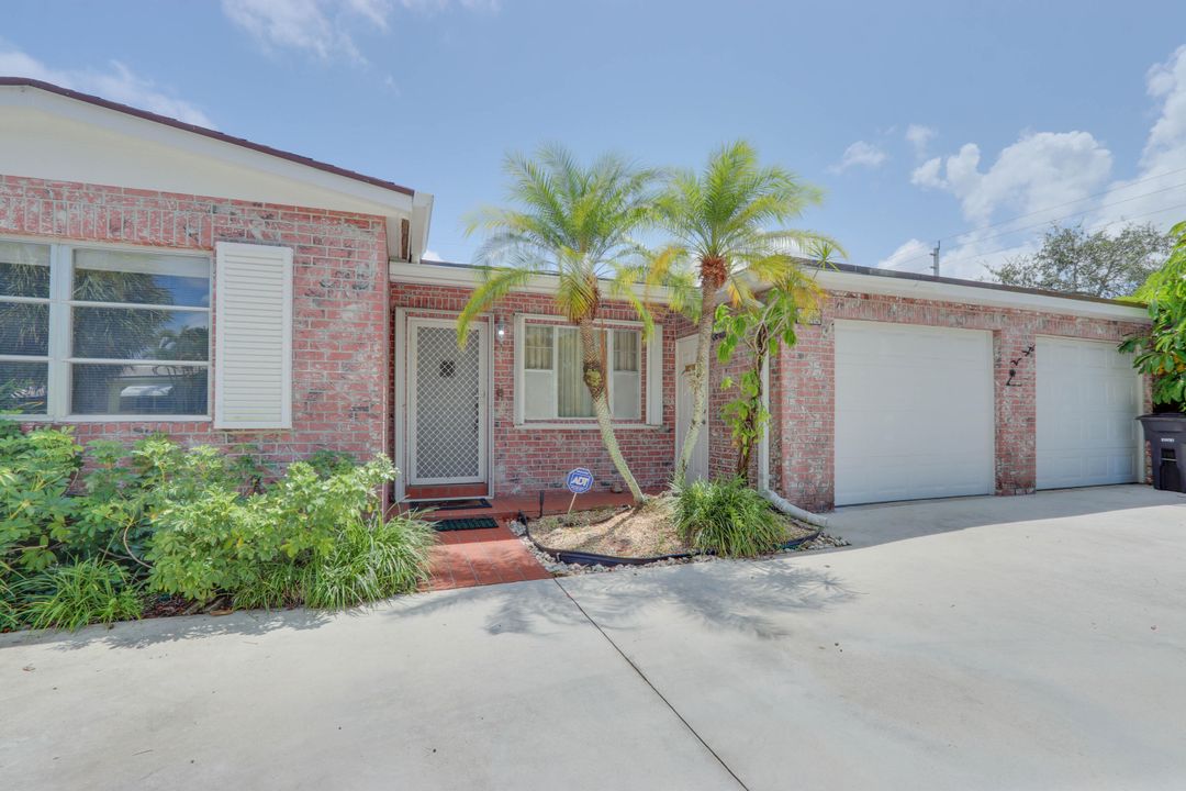 Active With Contract: $1,150,000 (3 beds, 2 baths, 1825 Square Feet)