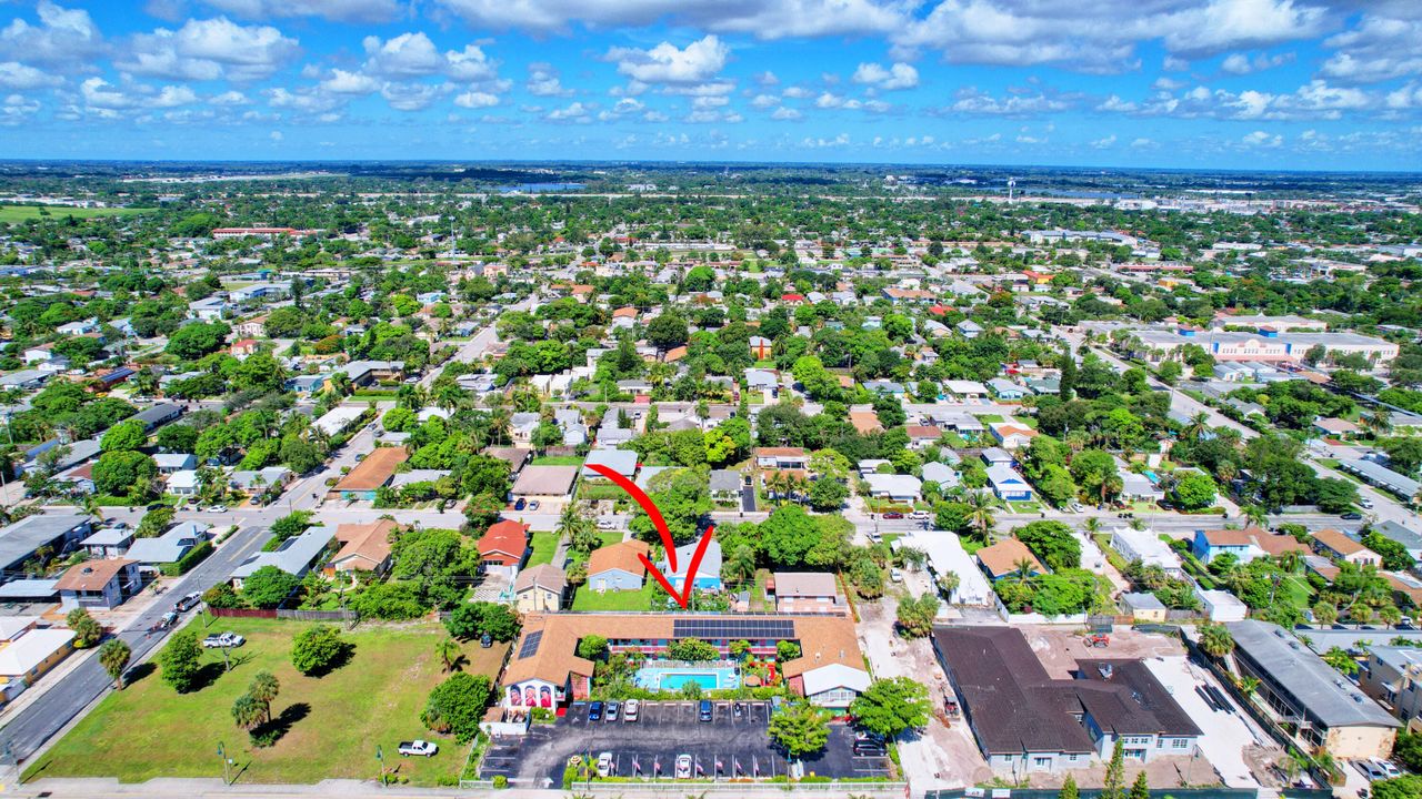 Active With Contract: $4,989,050 (0 beds, 0 baths, 12696 Square Feet)