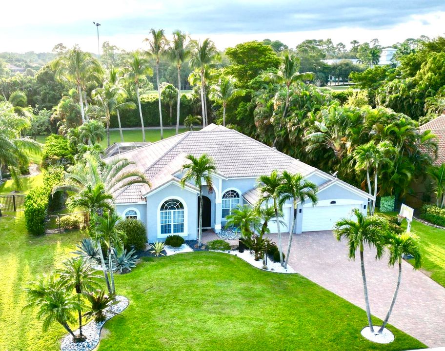 Recently Sold: $1,099,000 (4 beds, 3 baths, 2796 Square Feet)