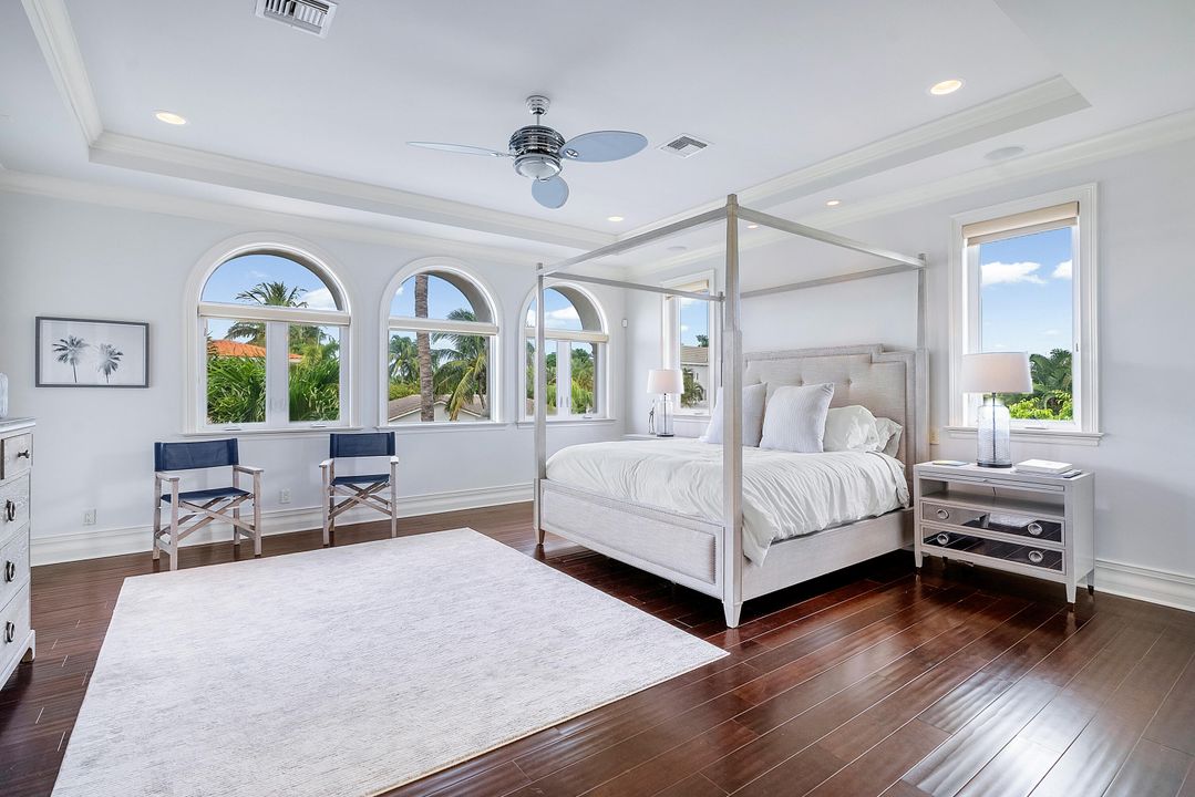 For Sale: $4,700,000 (5 beds, 5 baths, 5002 Square Feet)
