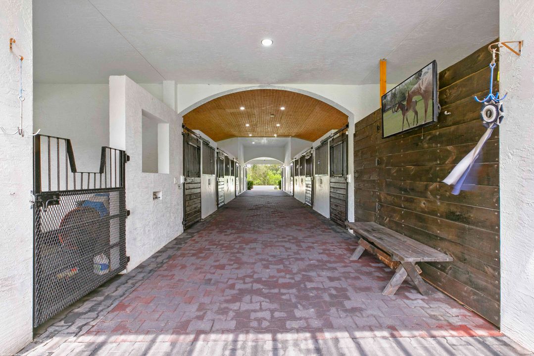 На продажу: $2,950,000 (4 спален, 4 ванн, 2006 Квадратных фут)