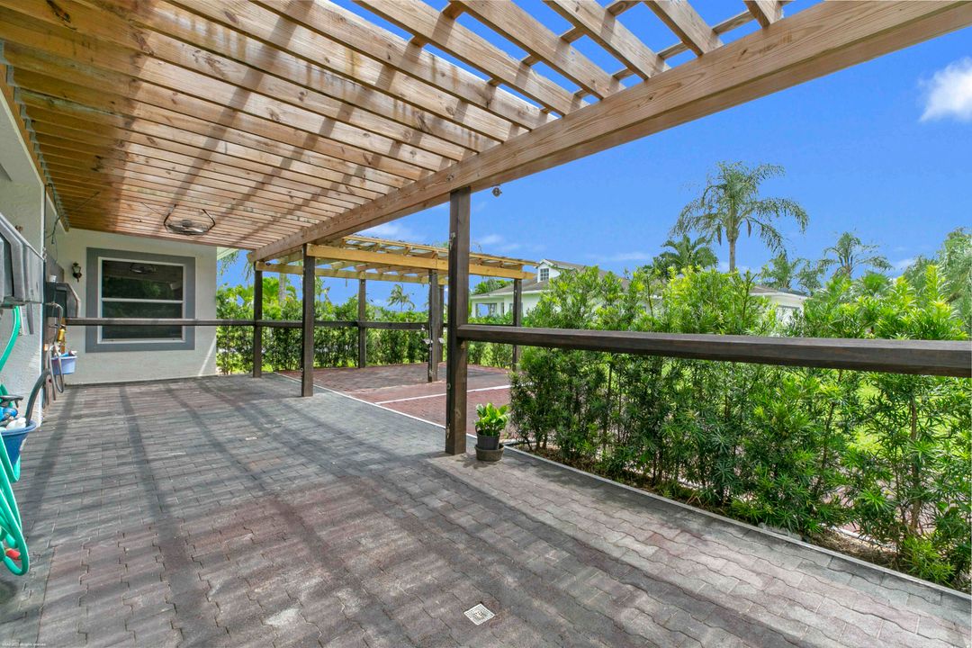 На продажу: $2,950,000 (4 спален, 4 ванн, 2006 Квадратных фут)