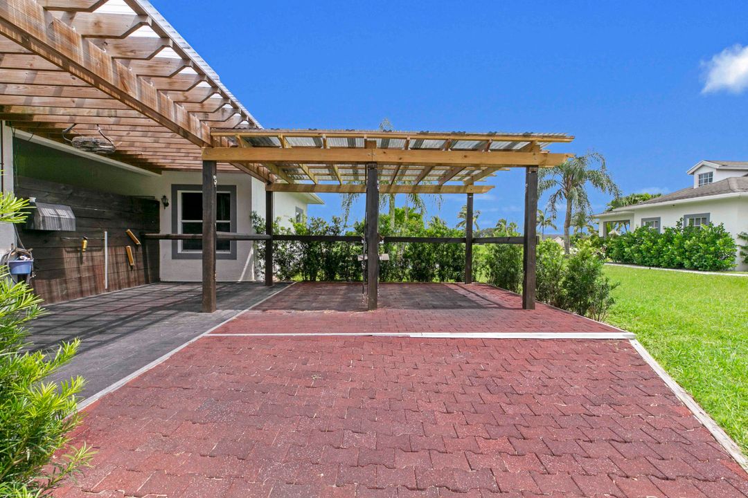 На продажу: $2,950,000 (4 спален, 4 ванн, 2006 Квадратных фут)