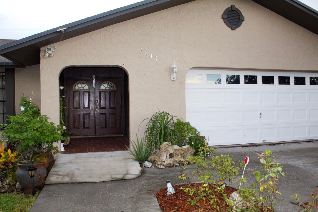 For Sale: $430,000 (4 beds, 3 baths, 3098 Square Feet)