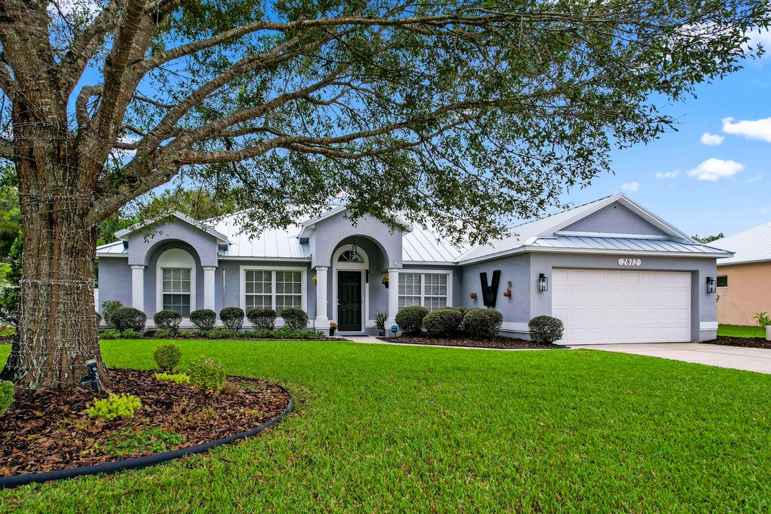 最近售出: $439,000 (3 贝兹, 2 浴室, 2026 平方英尺)