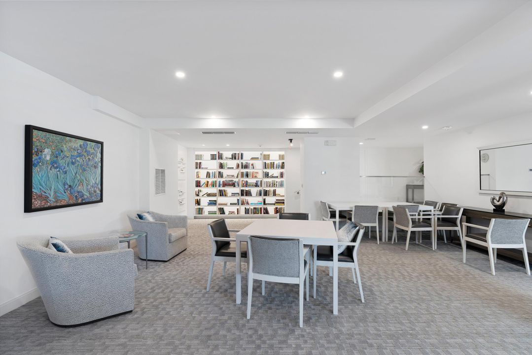 合同活跃: $2,775,000 (2 贝兹, 2 浴室, 1673 平方英尺)