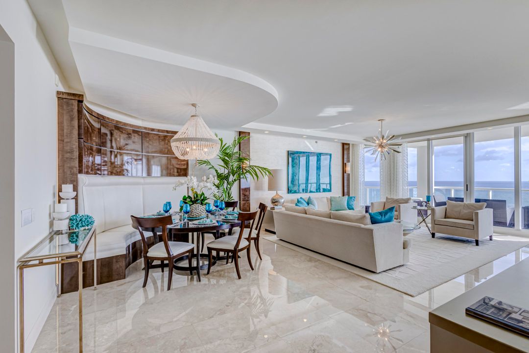 Active With Contract: $4,500,000 (3 beds, 3 baths, 3605 Square Feet)