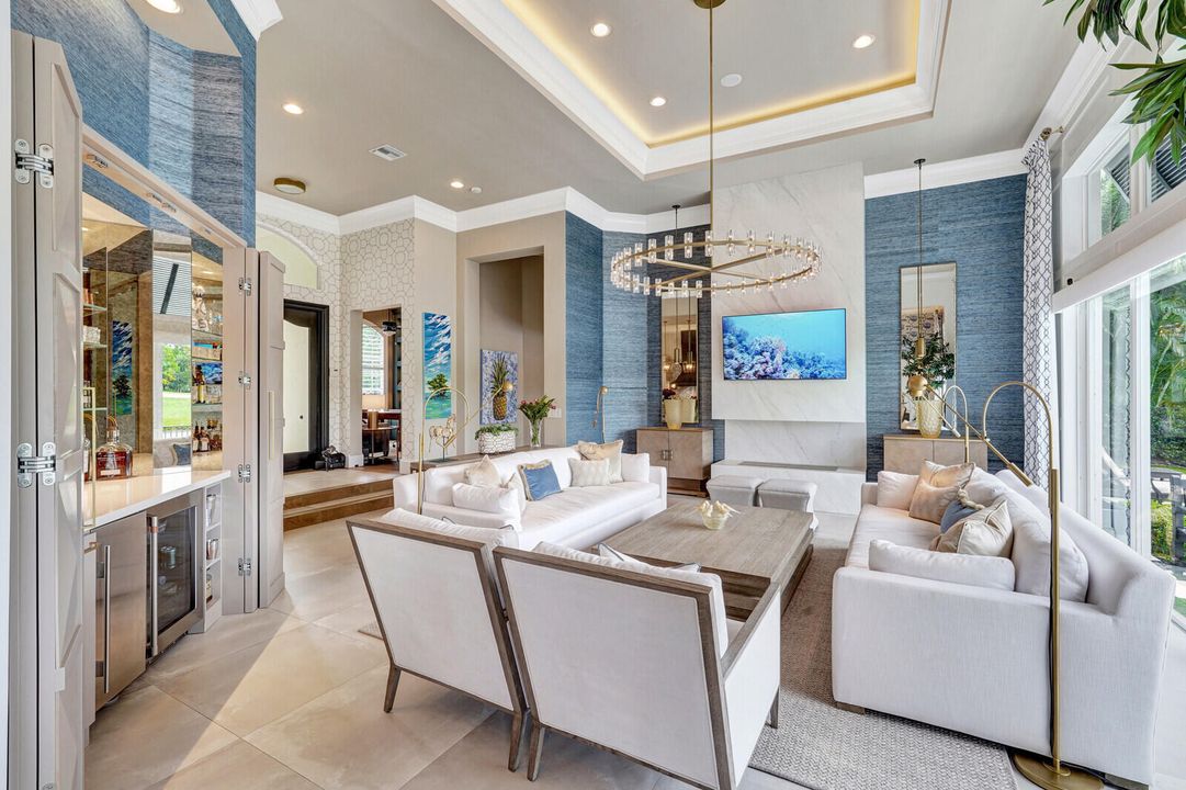Active With Contract: $4,800,000 (4 beds, 4 baths, 4102 Square Feet)