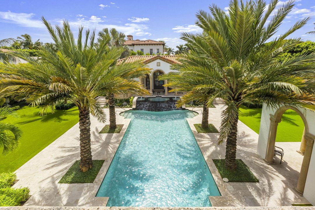 For Sale: $32,750,000 (8 beds, 9 baths, 9413 Square Feet)