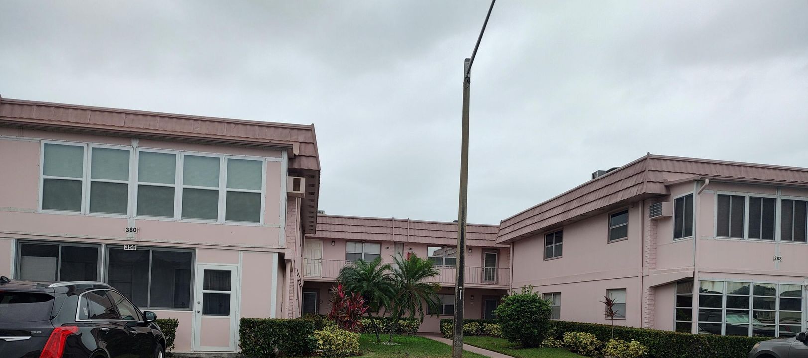 Recently Sold: $128,777 (2 beds, 2 baths, 907 Square Feet)