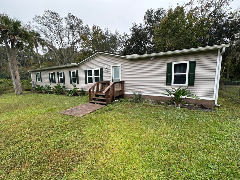 Recently Sold: $389,000 (4 beds, 2 baths, 1872 Square Feet)