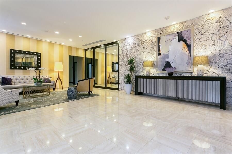 For Sale: $419,000 (2 beds, 2 baths, 1855 Square Feet)