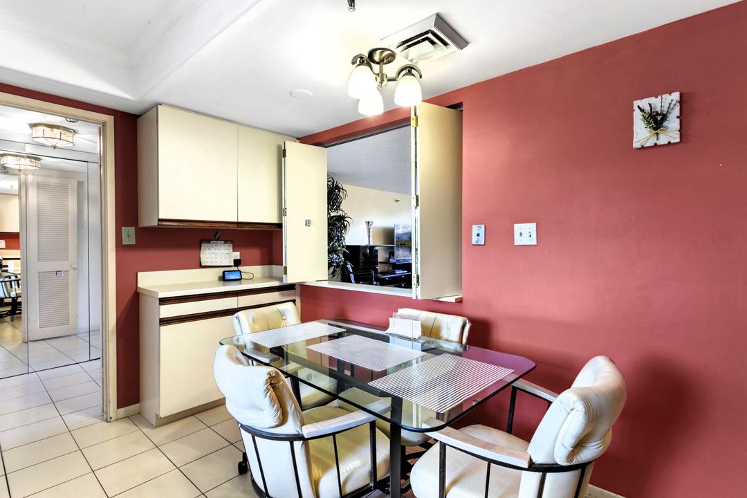 For Sale: $419,000 (2 beds, 2 baths, 1855 Square Feet)