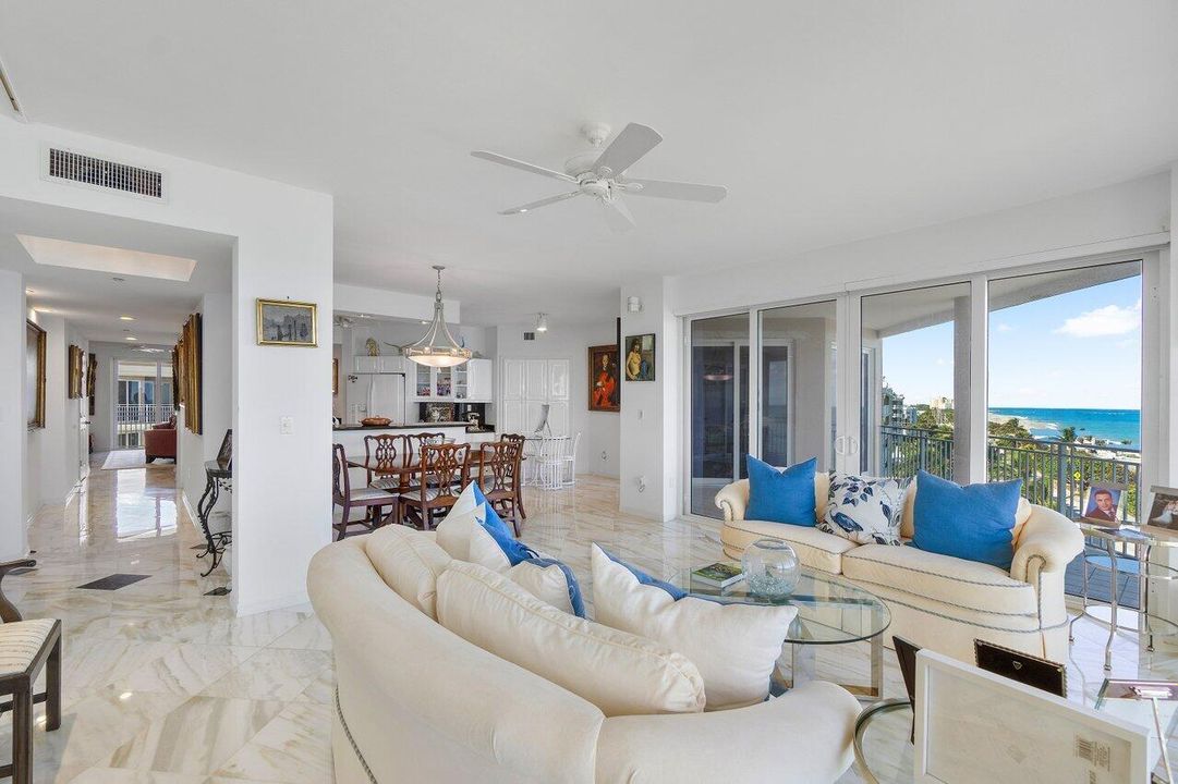 Active With Contract: $1,995,000 (3 beds, 2 baths, 2200 Square Feet)