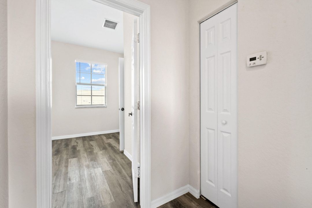 For Sale: $419,000 (2 beds, 2 baths, 1542 Square Feet)