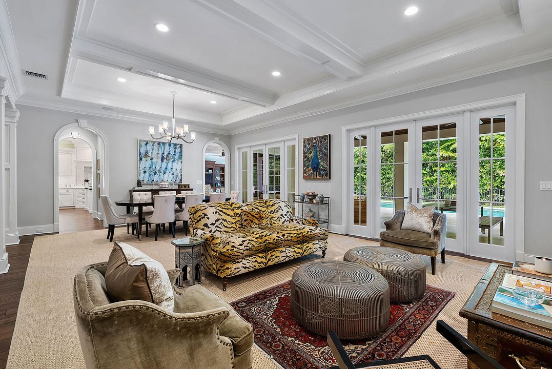 Active With Contract: $5,800,000 (4 beds, 4 baths, 4955 Square Feet)