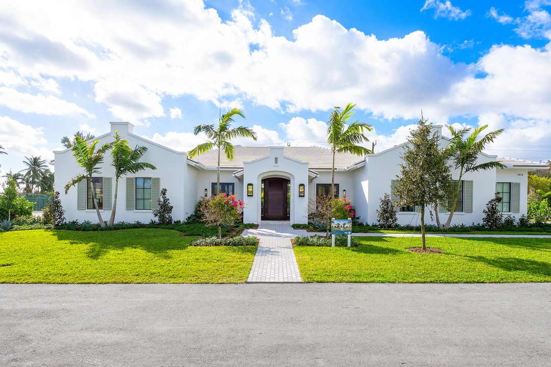 For Sale: $4,875,000 (4 beds, 4 baths, 4177 Square Feet)