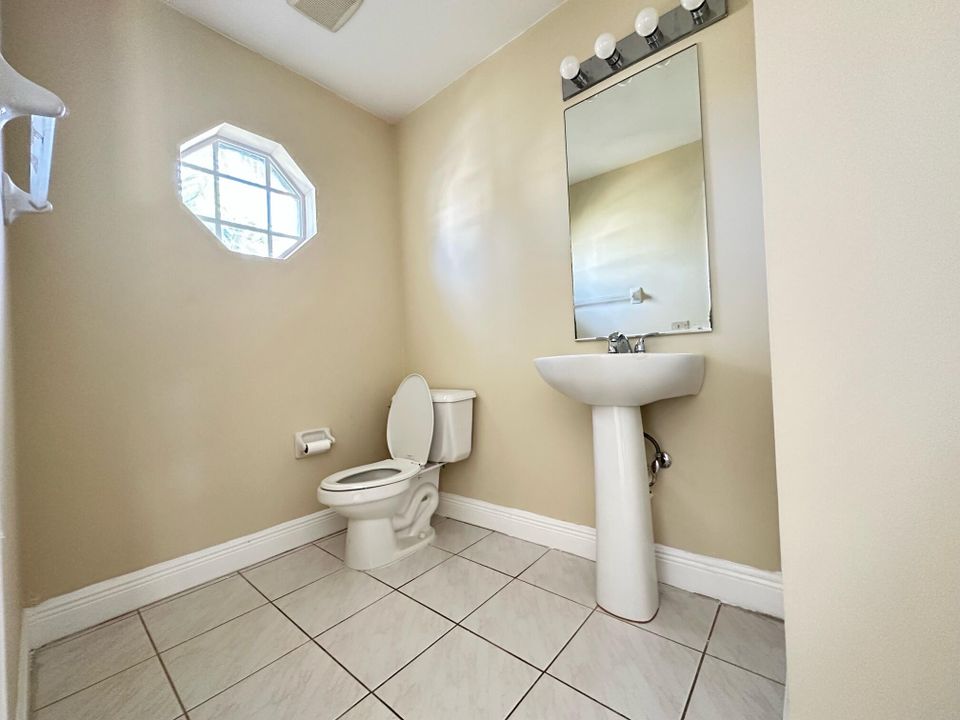 Active With Contract: $3,300 (3 beds, 2 baths, 2228 Square Feet)