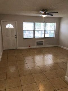 Active With Contract: $99,995 (1 beds, 1 baths, 615 Square Feet)