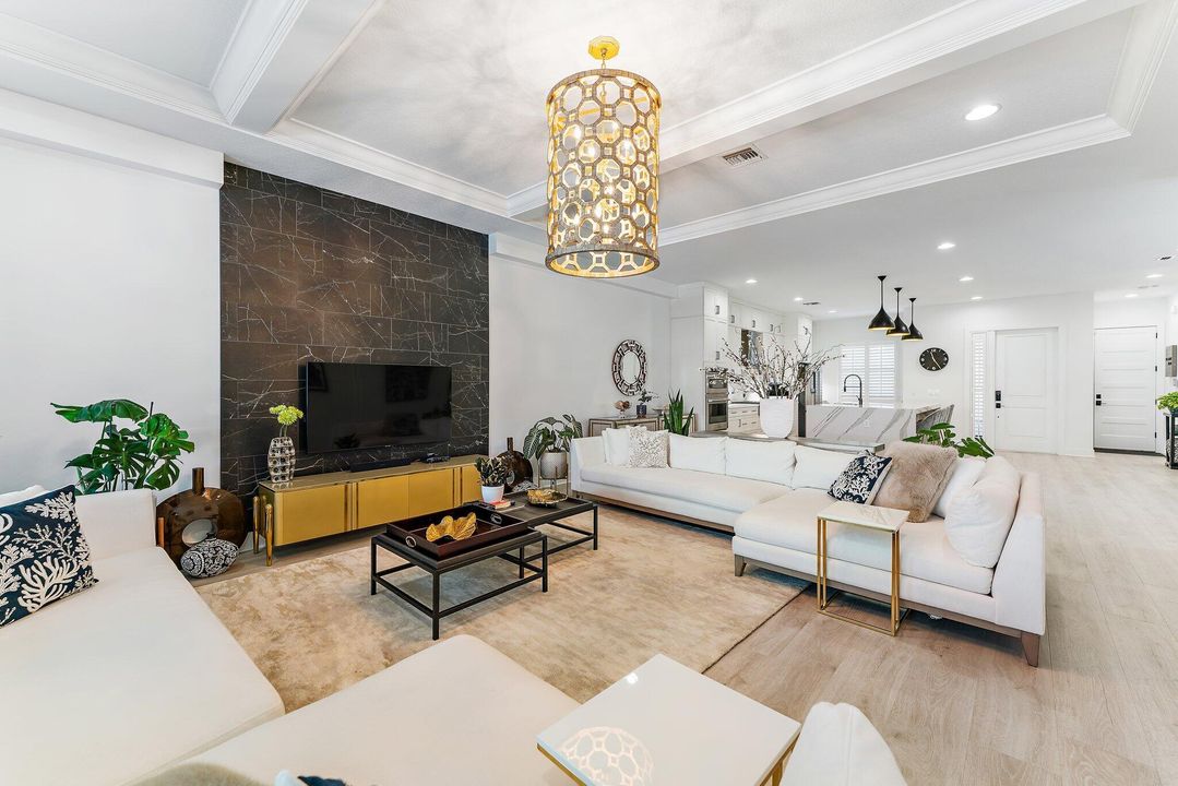 Active With Contract: $1,800,000 (4 beds, 4 baths, 3162 Square Feet)