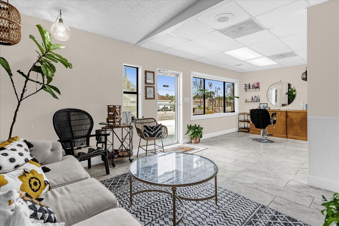 Active With Contract: $350,000 (0 beds, 0 baths, 1468 Square Feet)