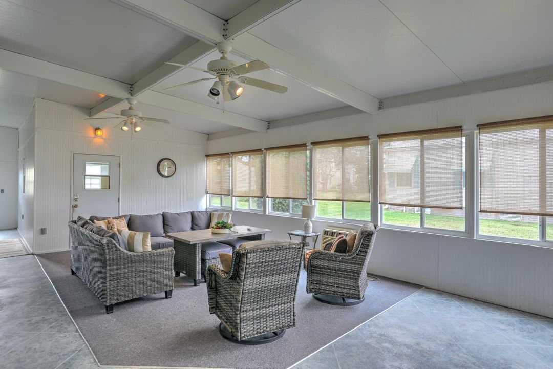For Sale: $299,000 (3 beds, 2 baths, 2095 Square Feet)