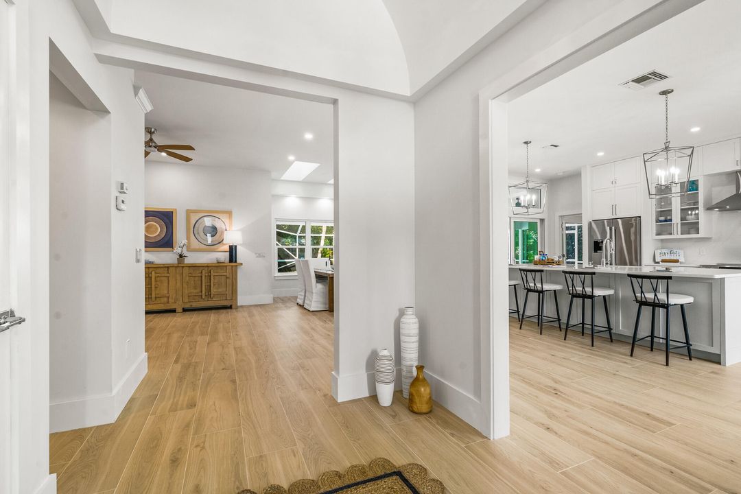 Active With Contract: $1,530,000 (4 beds, 3 baths, 2473 Square Feet)