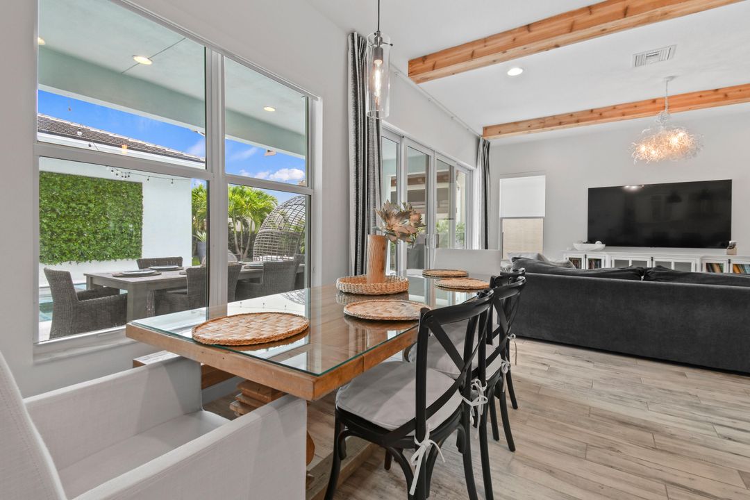 Active With Contract: $1,449,000 (3 beds, 3 baths, 2890 Square Feet)
