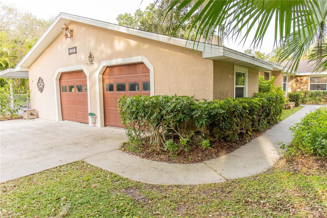 For Sale: $550,000 (3 beds, 2 baths, 2238 Square Feet)