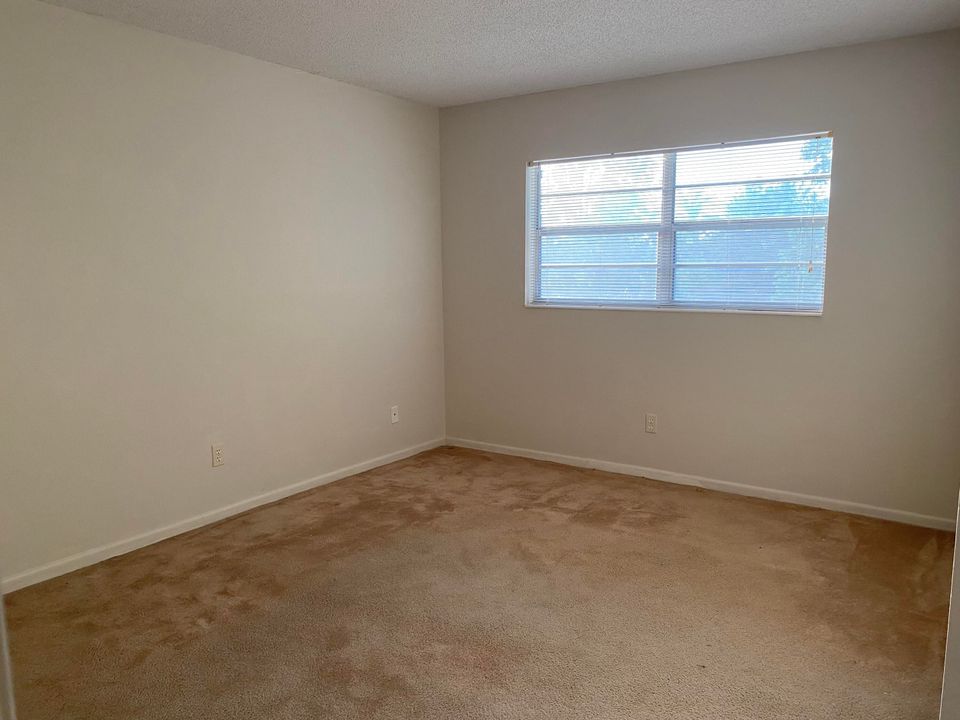 For Rent: $1,700 (2 beds, 2 baths, 1134 Square Feet)