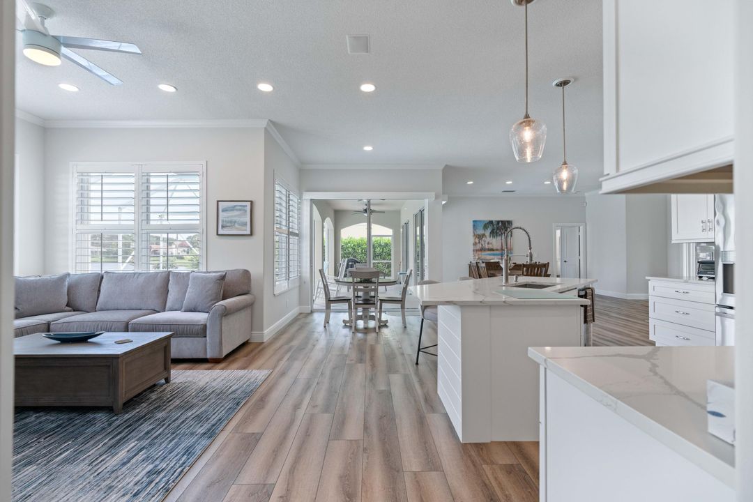 Active With Contract: $1,099,000 (3 beds, 2 baths, 1961 Square Feet)