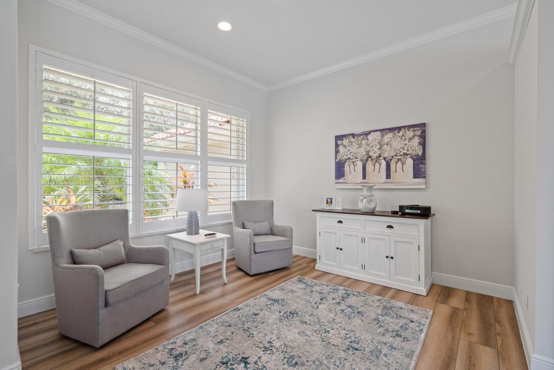 Active With Contract: $1,099,000 (3 beds, 2 baths, 1961 Square Feet)