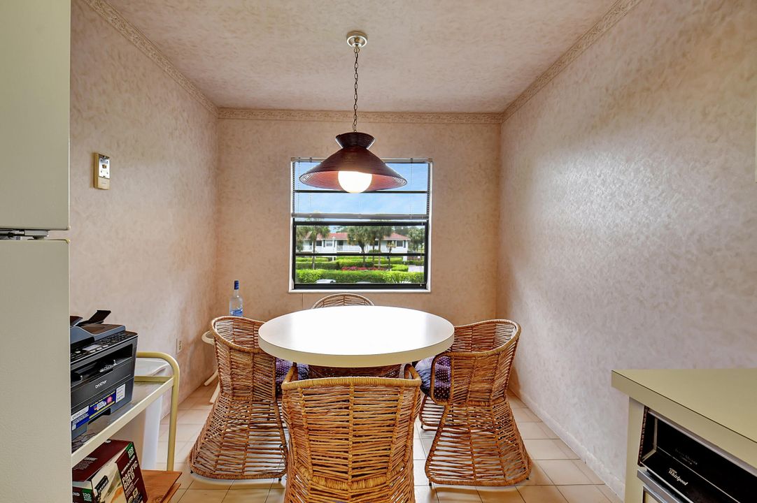 Active With Contract: $24,900 (3 beds, 2 baths, 1617 Square Feet)