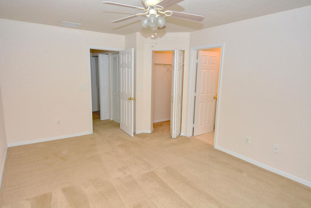 For Sale: $289,900 (2 beds, 2 baths, 1280 Square Feet)