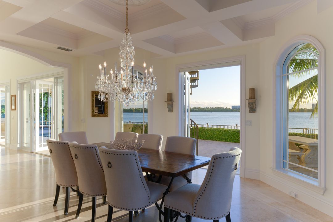 待售: $8,999,999 (4 贝兹, 3 浴室, 5761 平方英尺)