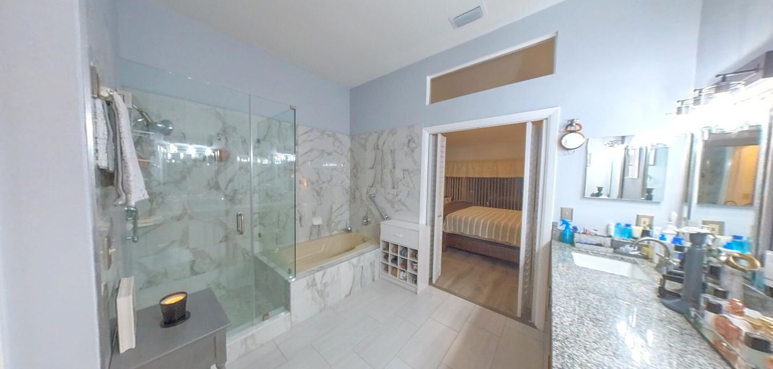 待售: $325,000 (2 贝兹, 2 浴室, 1750 平方英尺)