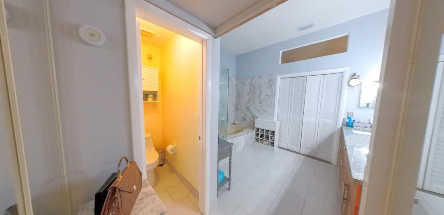 For Sale: $329,000 (2 beds, 2 baths, 1750 Square Feet)