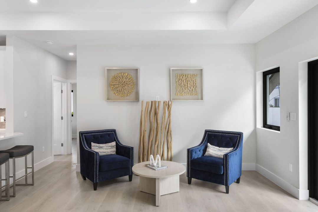 Active With Contract: $1,949,999 (3 beds, 2 baths, 1738 Square Feet)