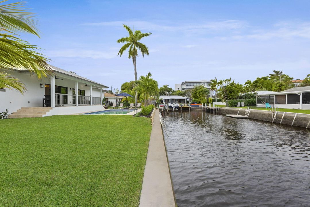 Active With Contract: $1,949,999 (3 beds, 2 baths, 1738 Square Feet)