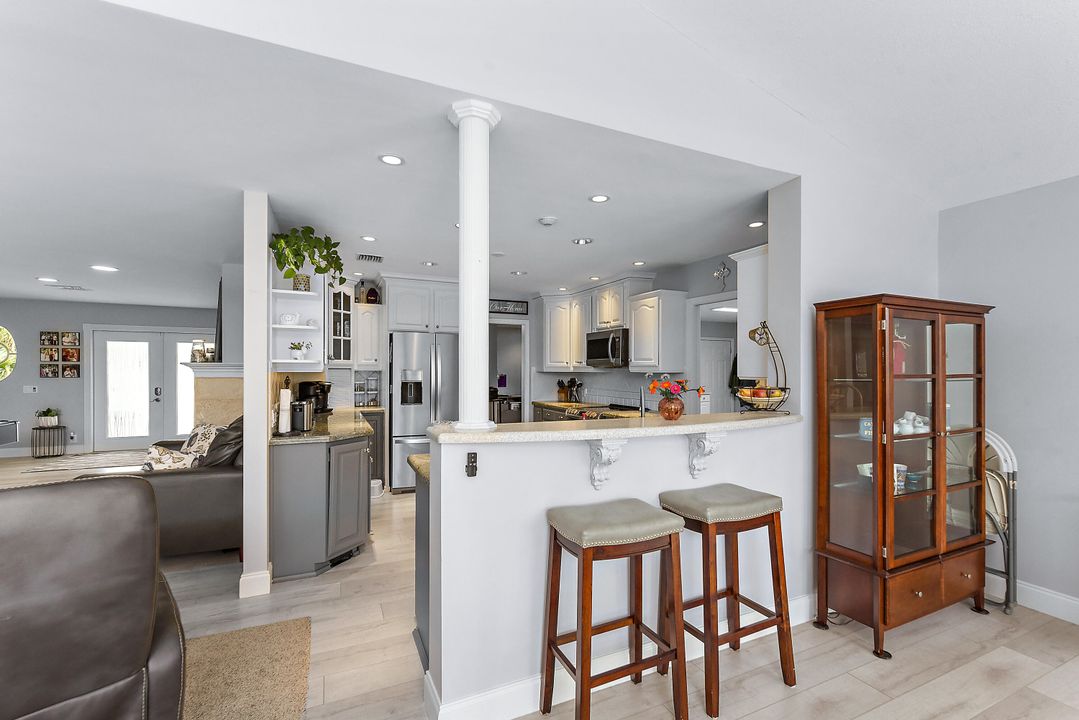 For Sale: $1,590,000 (4 beds, 3 baths, 4300 Square Feet)