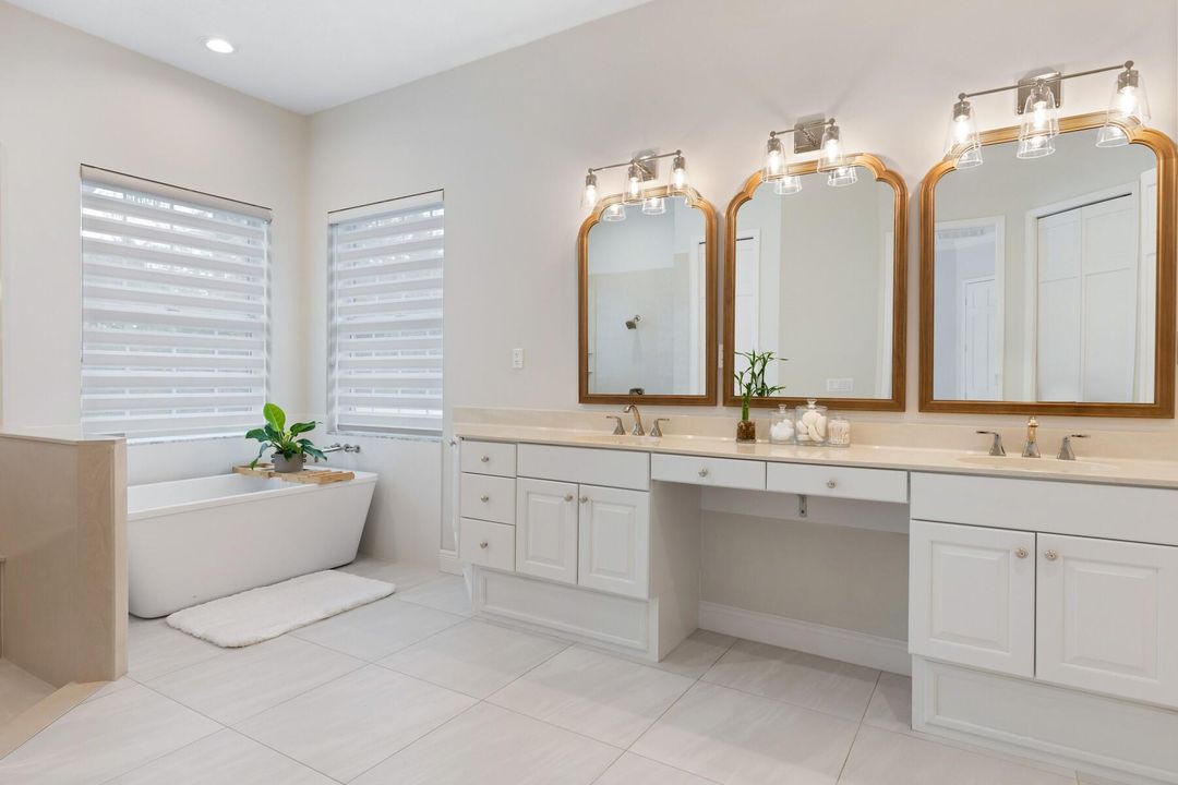 Active With Contract: $1,692,000 (4 beds, 2 baths, 3008 Square Feet)