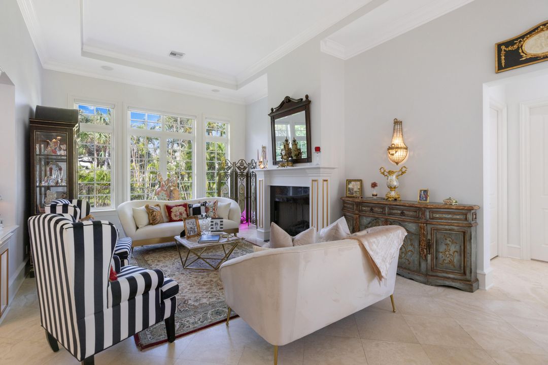 For Sale: $3,700,000 (3 beds, 3 baths, 4651 Square Feet)