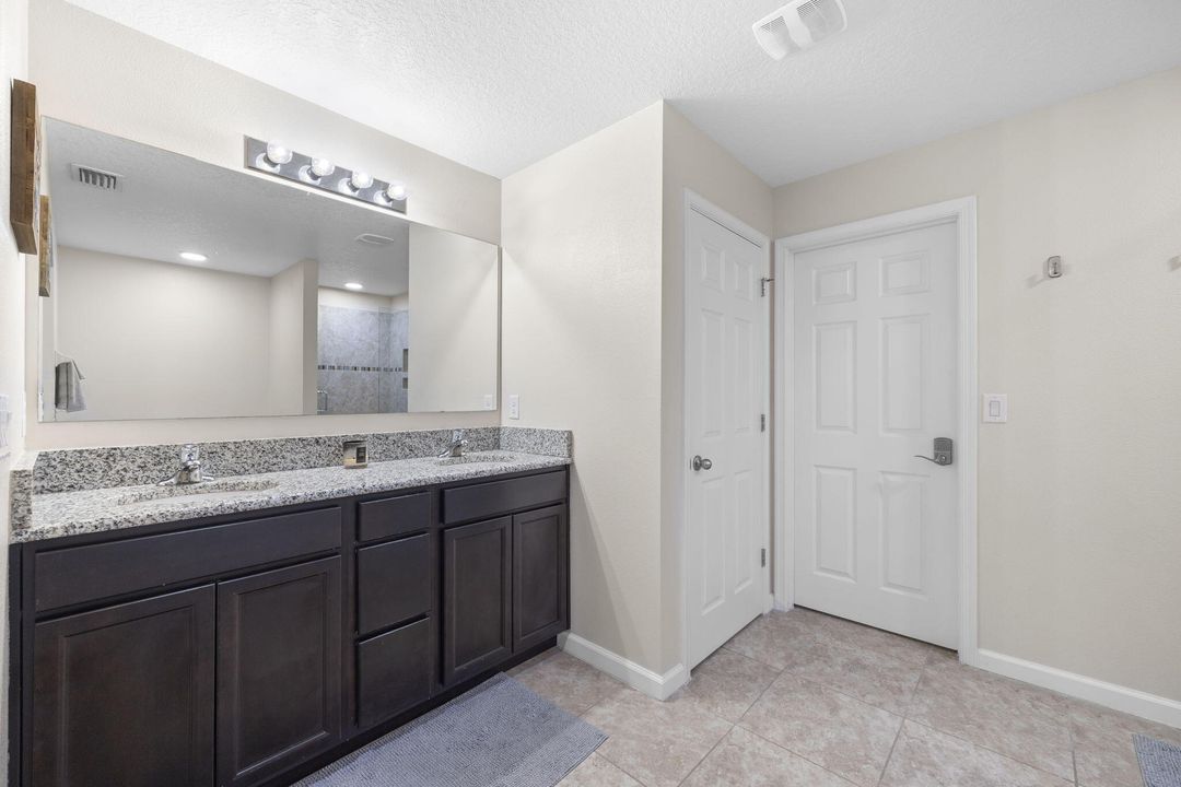 Active With Contract: $649,900 (4 beds, 2 baths, 2813 Square Feet)