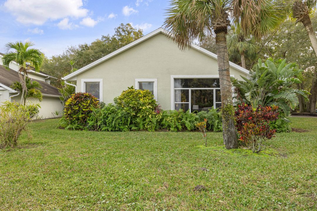 For Sale: $489,000 (3 beds, 2 baths, 2796 Square Feet)