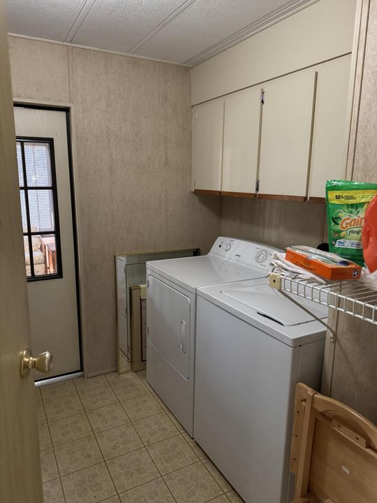 For Sale: $62,500 (2 beds, 2 baths, 1416 Square Feet)
