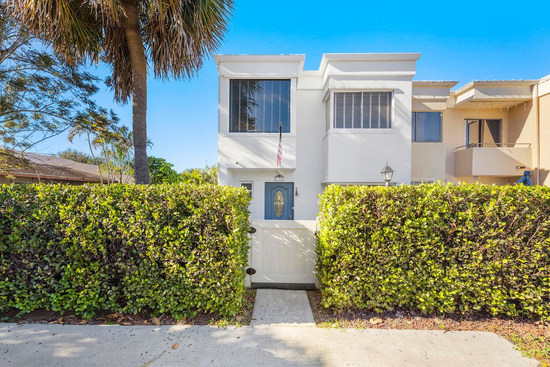 最近售出: $375,000 (2 贝兹, 2 浴室, 1506 平方英尺)